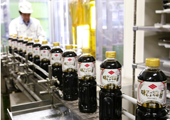 The best quality of Japanese Soy Sauce